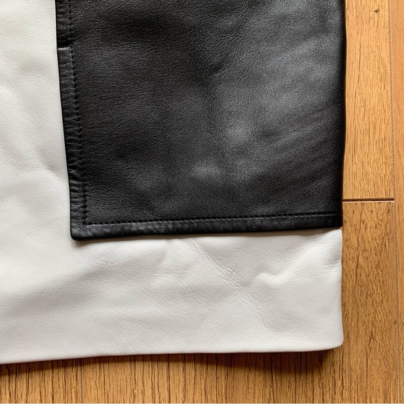 Burberry lambs leather mini skirt size uk 4 black white colourblock - Picture 4 of 16